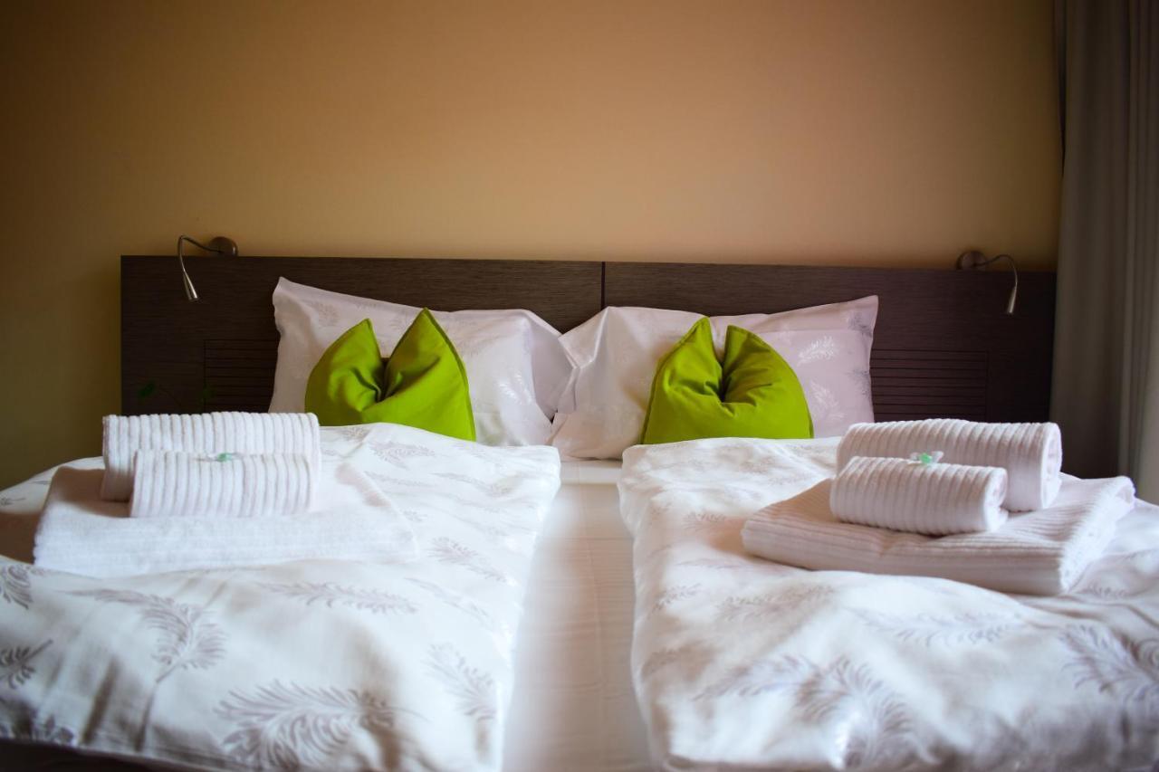 Hotel Kube โฟลกาเรีย ภายนอก รูปภาพ