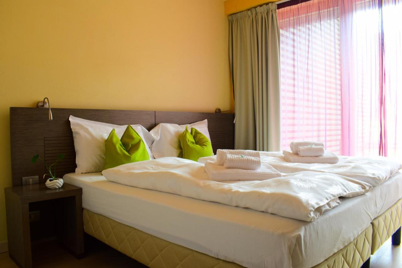 Hotel Kube โฟลกาเรีย ภายนอก รูปภาพ